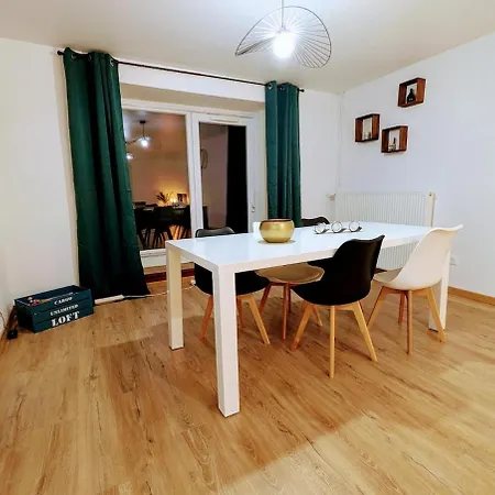 Cosy De 2 A Charmes Centre